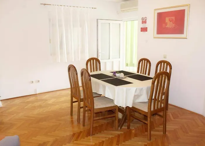 Matilda Apartment Makarska